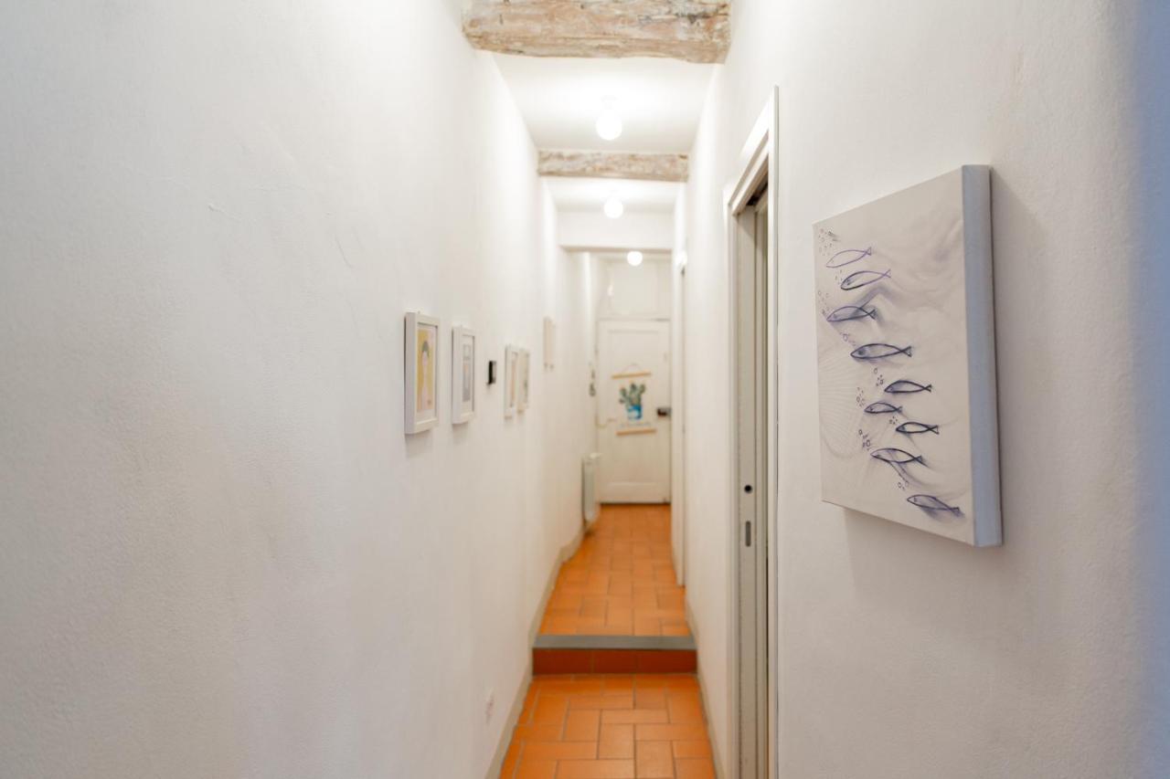 Graceful Apartment In The Heart Of Florenţa Exterior foto